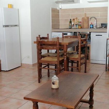 Ferienwohnung T2 6 Couchages. Plein Centre Ax-les-Thermes Exterior foto