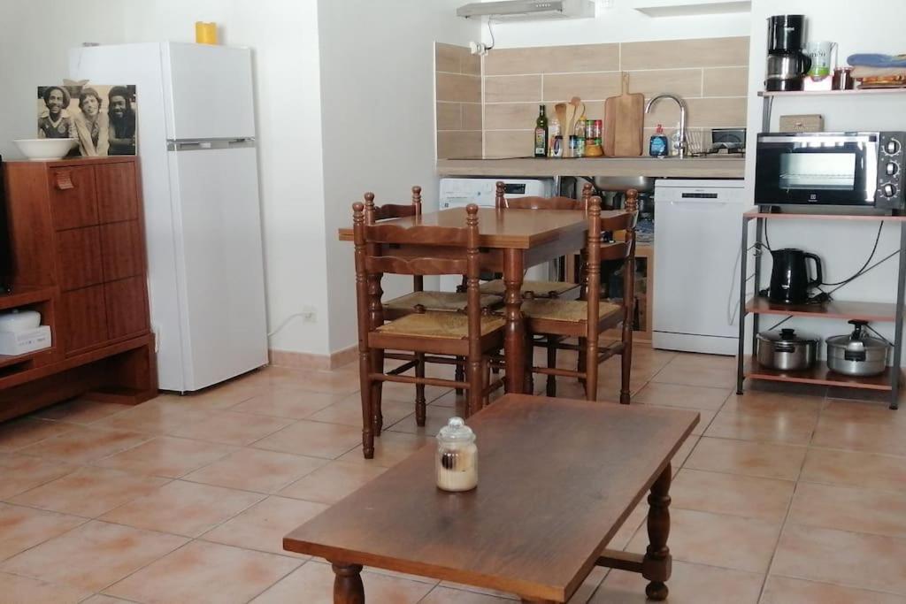 Ferienwohnung T2 6 Couchages. Plein Centre Ax-les-Thermes Exterior foto